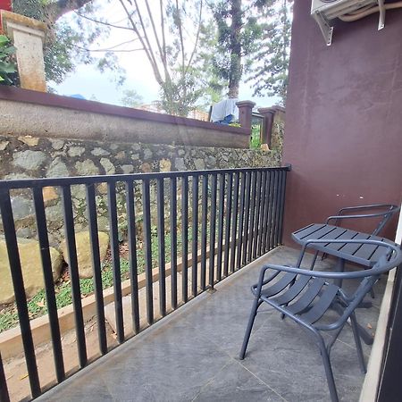 Urbanview Hotel Inkoppabri Cisarua Puncak Exterior foto