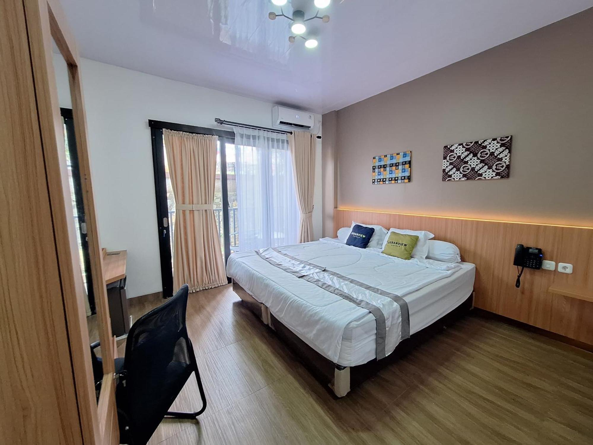 Urbanview Hotel Inkoppabri Cisarua Puncak Exterior foto